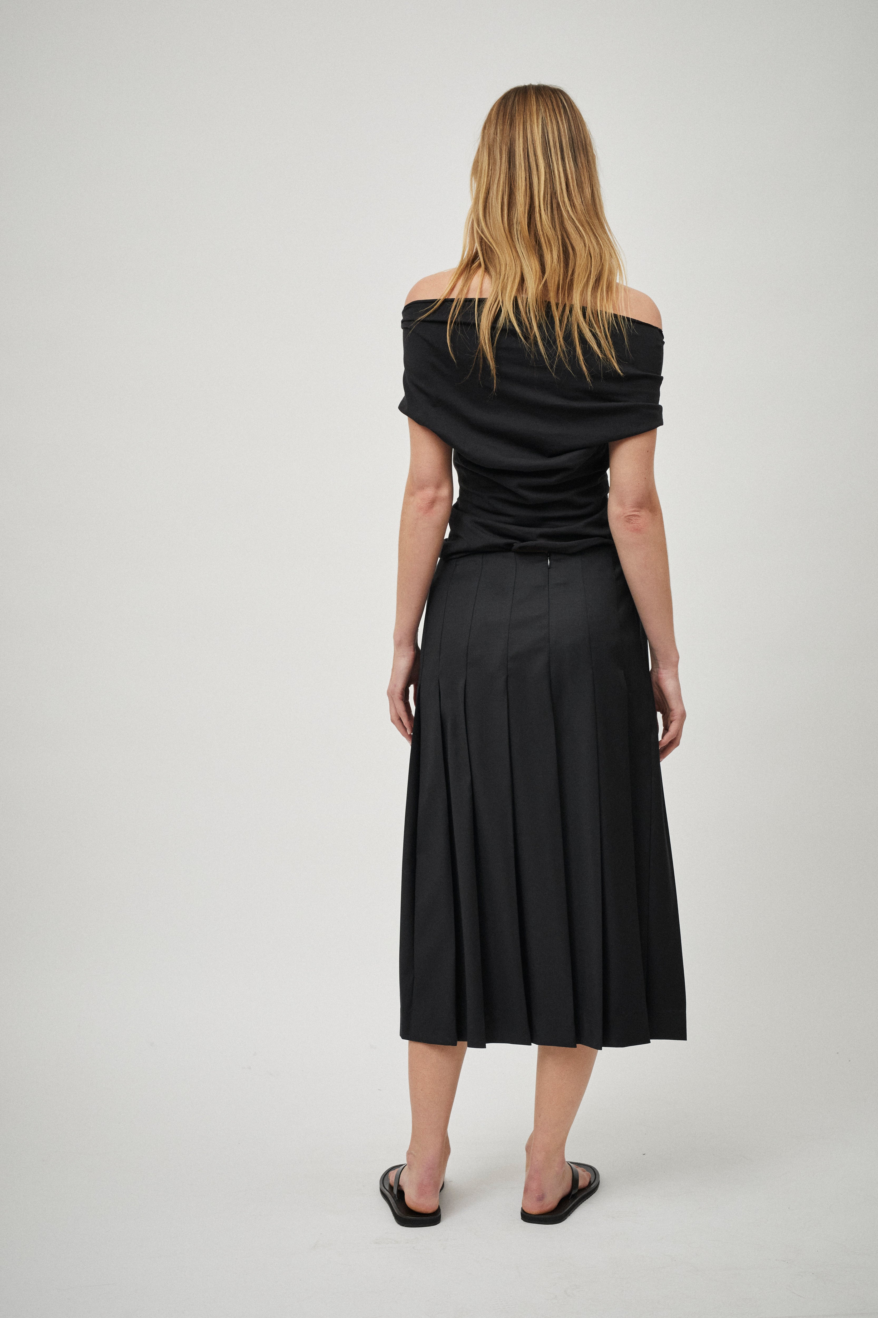 Black wool clearance pleated midi skirt